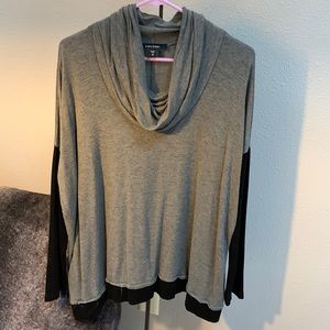 Karen Kane long sleeve cowl neck